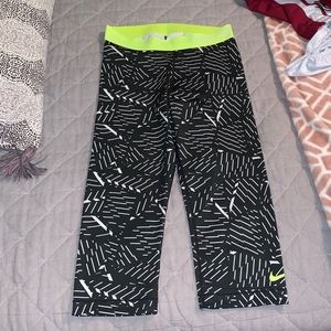 Nike Pro Cropped Leggings
